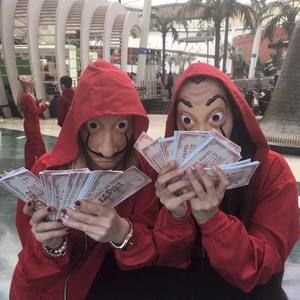 Meet your Posher, Alexander